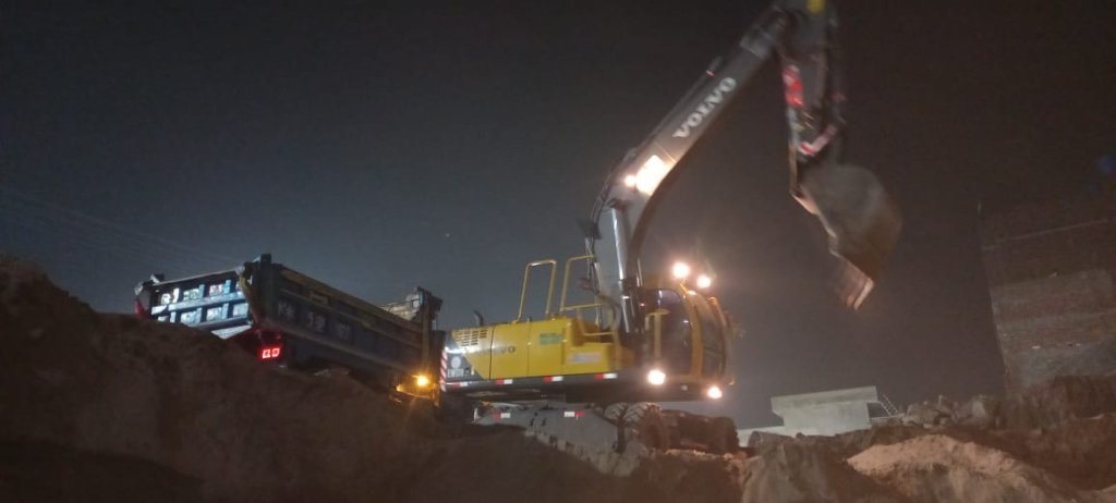Updates Excavation! (Leveling) Ravi Business Center Construction Update